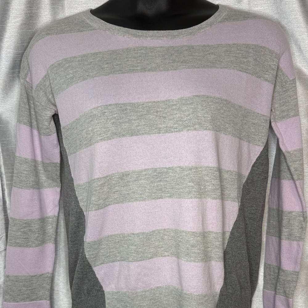 Banana Republic Sweater Y2K Stripe Gray Pink Scoop Neck Women’s M Long Sleeve